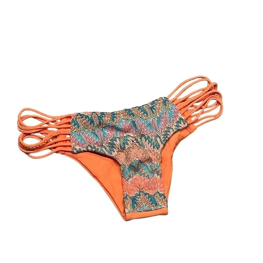 Luli Fama strappy side